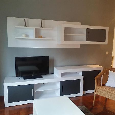 Casco Historico- Vivienda De 2 Habitaciones Con Parking Oviédo Exterior foto